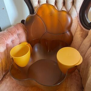 TUPPERWARE CHIPS AND DIP BOWL BROWN YELLOW
